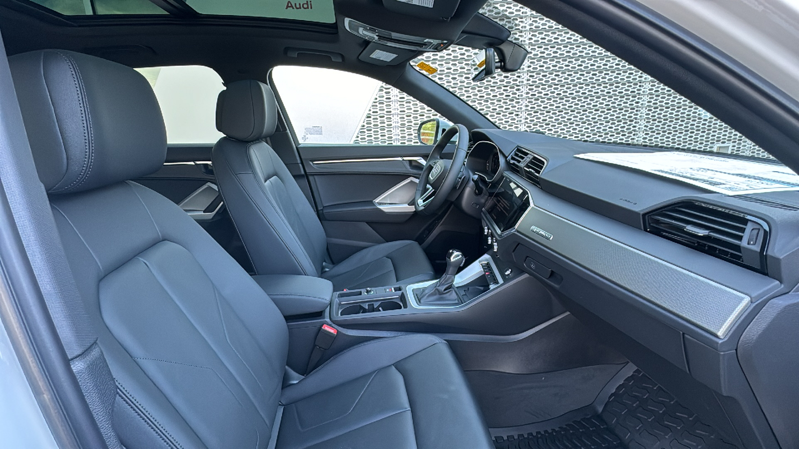 2024 Audi Q3 Premium 10