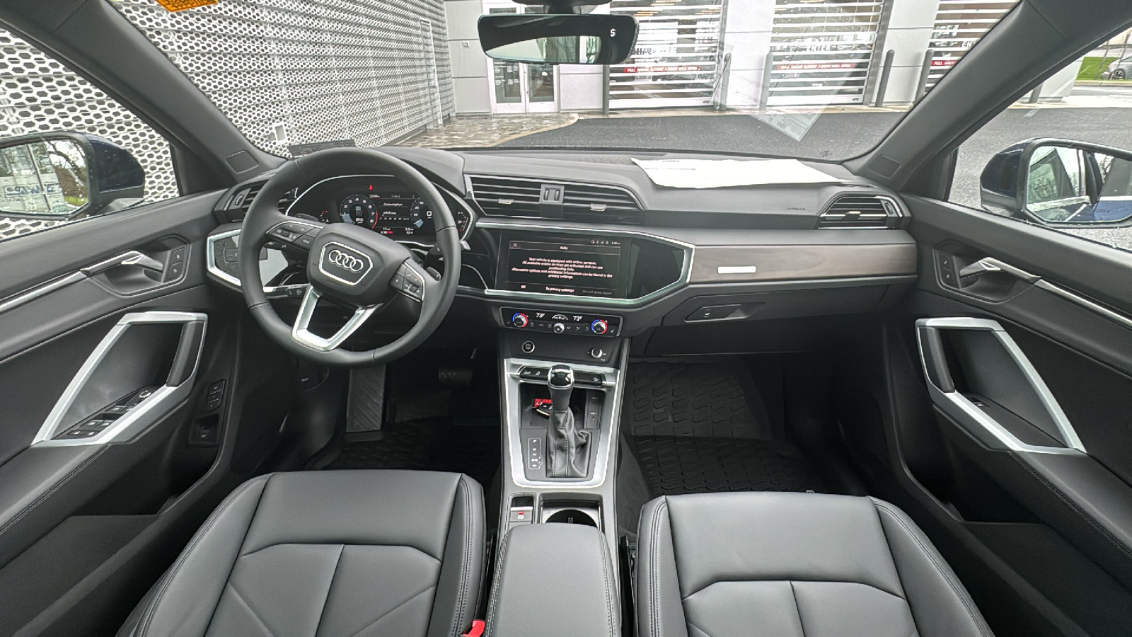 2024 Audi Q3 Premium 16