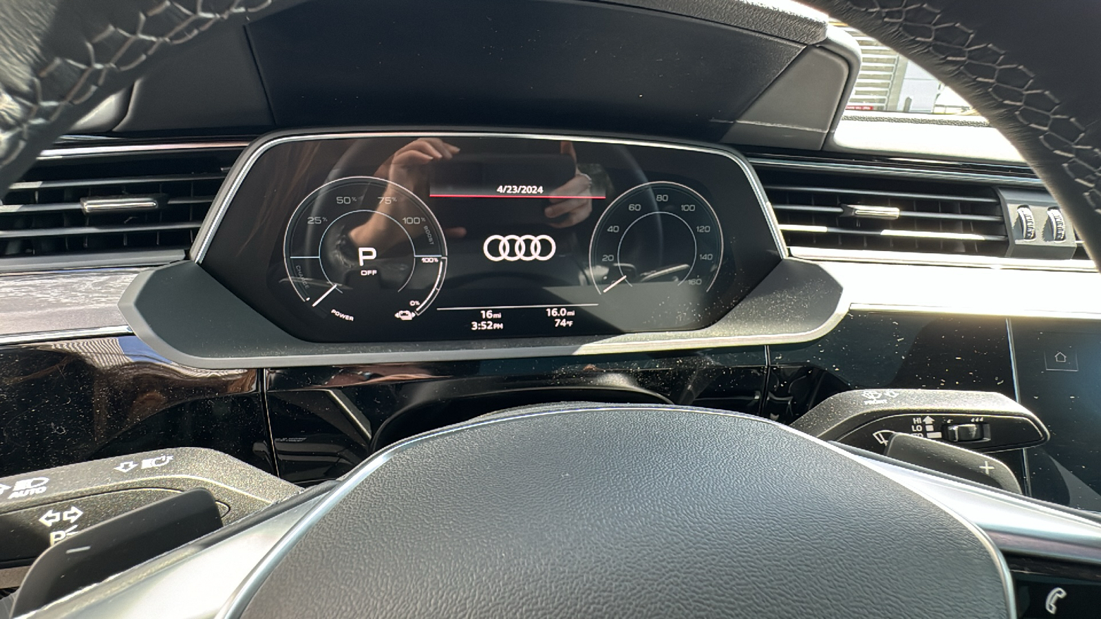 2024 Audi Q8 e-tron Prestige 45