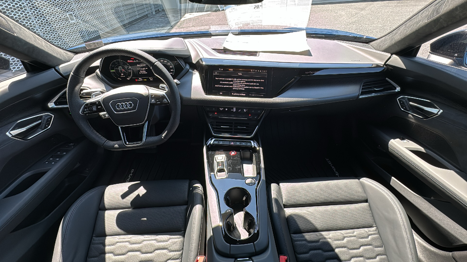 2024 Audi e-tron GT Prestige 21