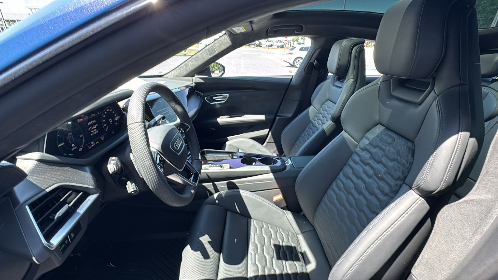 2024 Audi e-tron GT Prestige 44