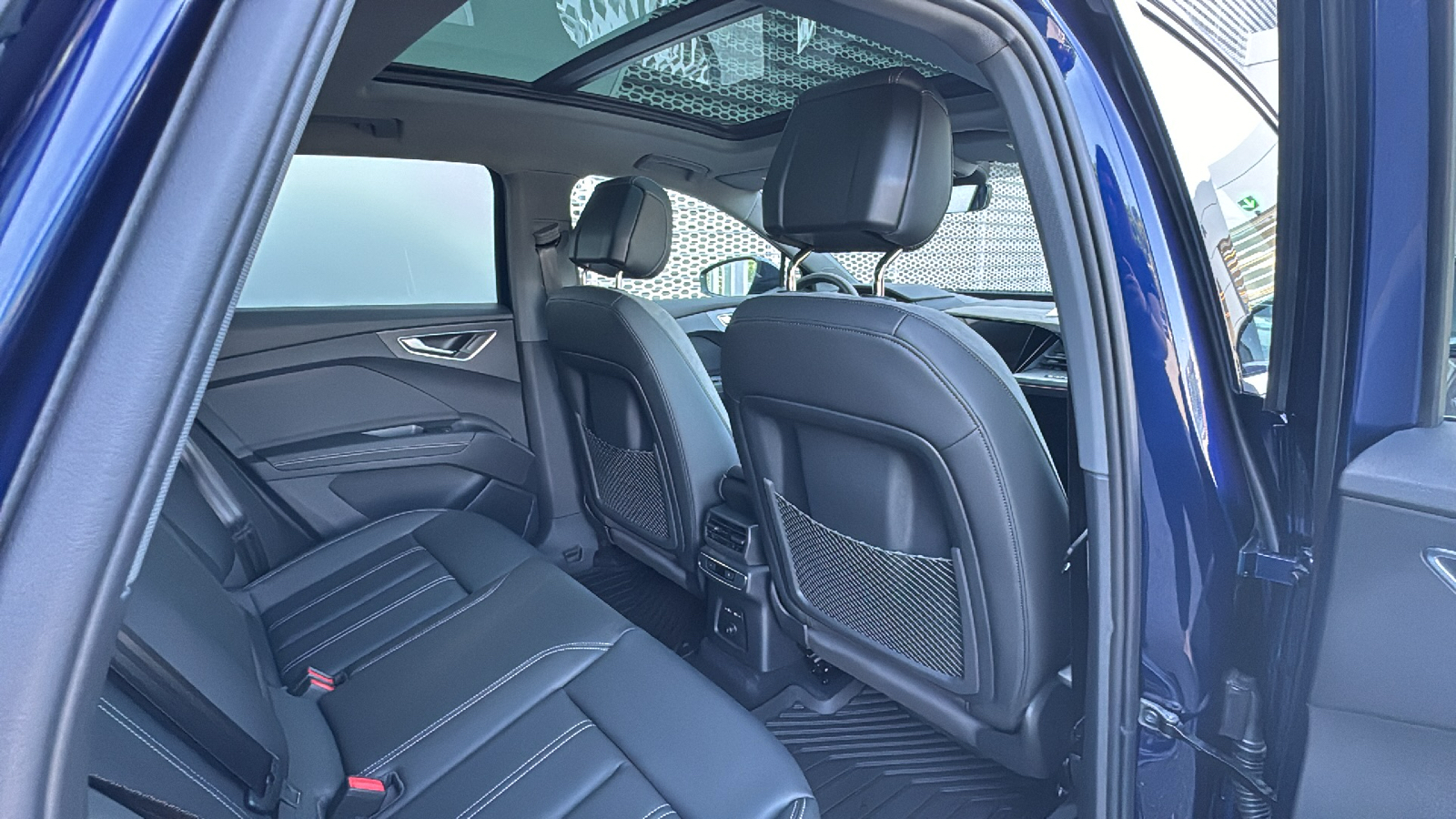 2024 Audi Q4 e-tron Premium Plus 18