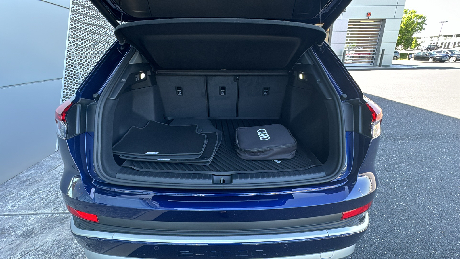 2024 Audi Q4 e-tron Premium Plus 28