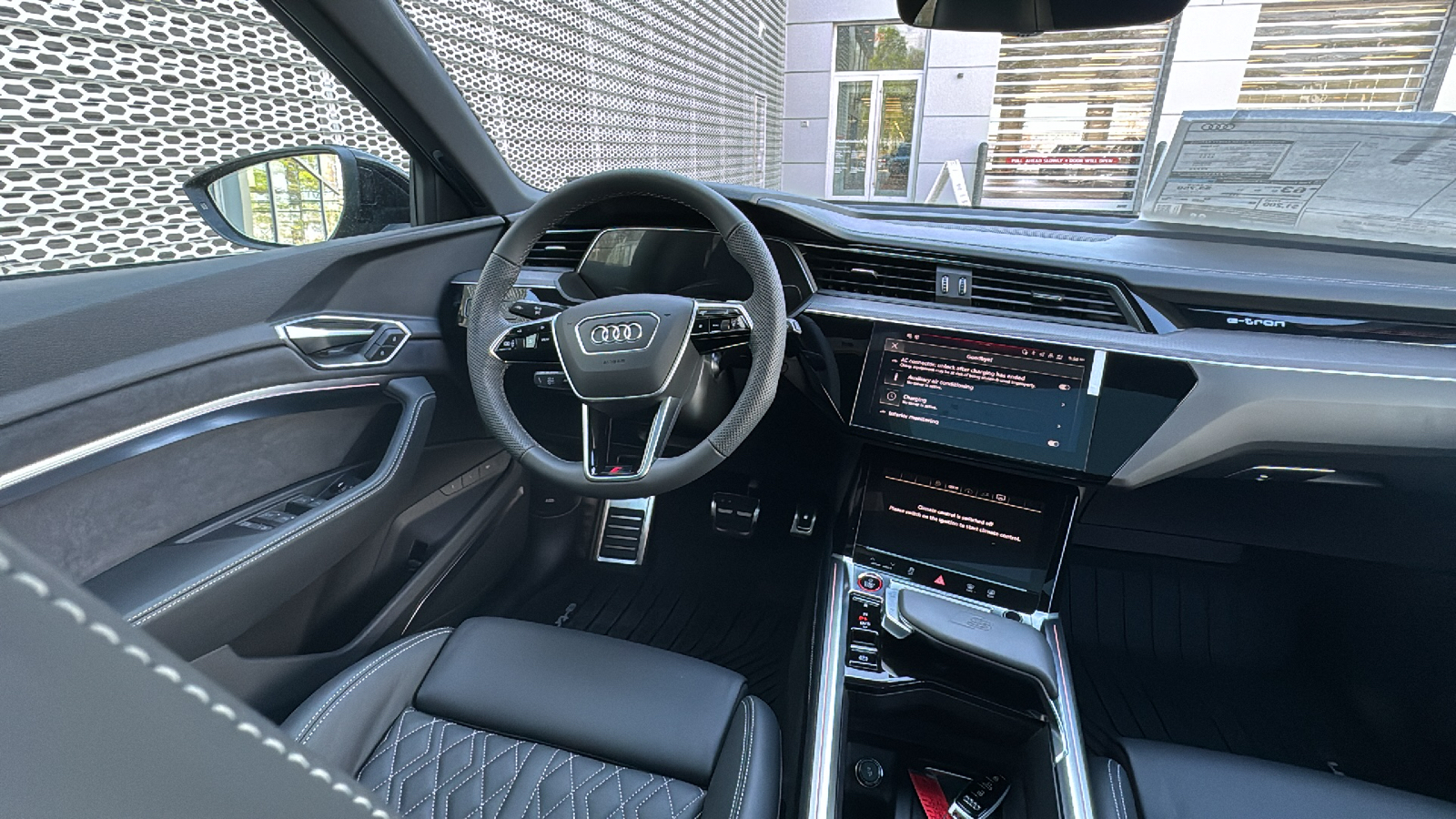 2024 Audi SQ8 e-tron Premium Plus 26