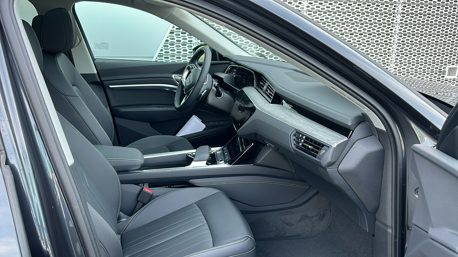 2024 Audi Q8 e-tron Premium 7