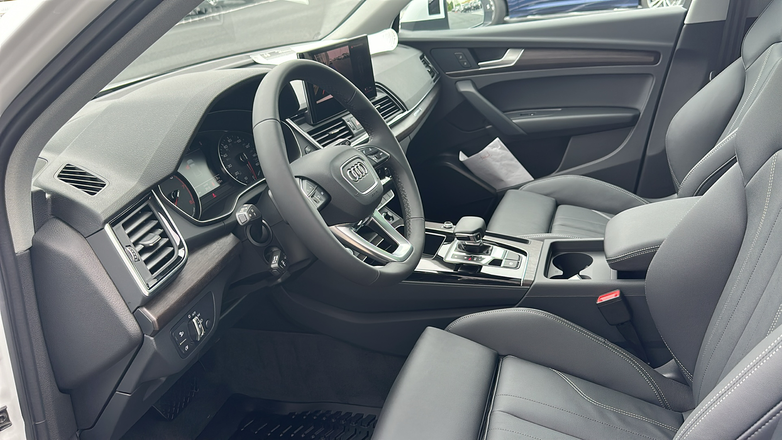 2024 Audi Q5 45 S line Premium 31