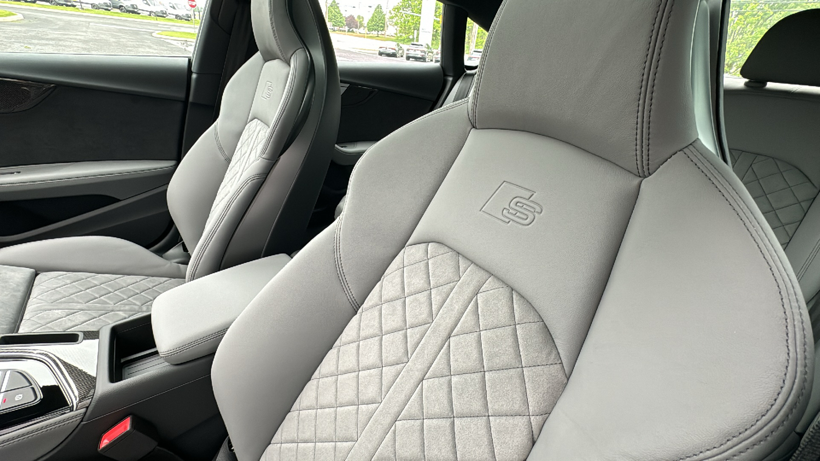 2024 Audi S5 Sportback Premium Plus 44