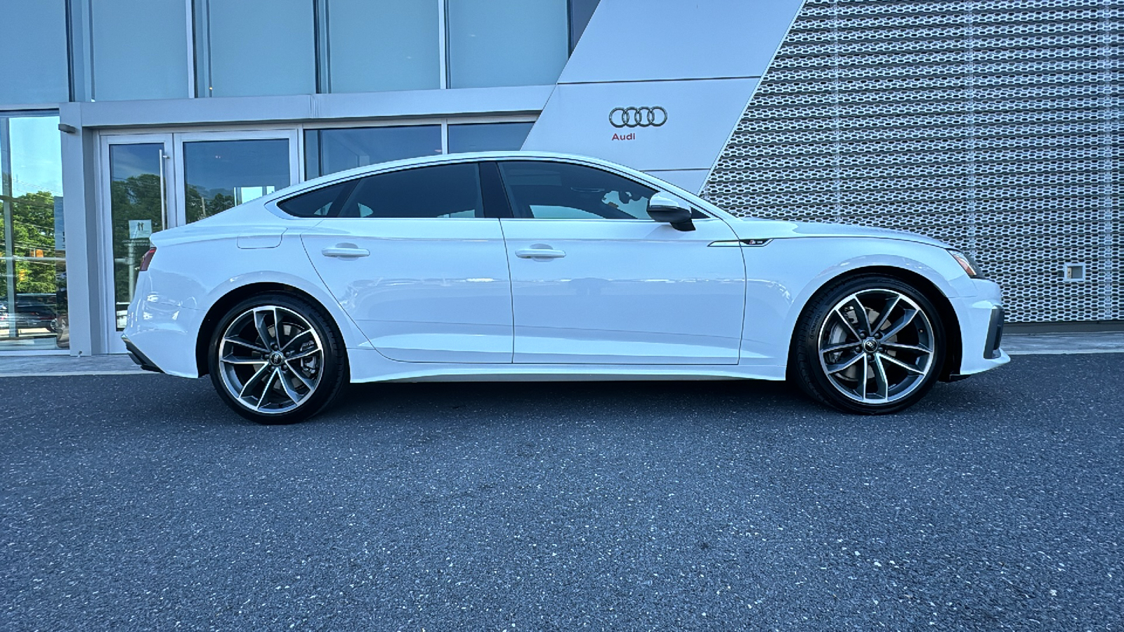 2024 Audi A5 Sportback Premium 6