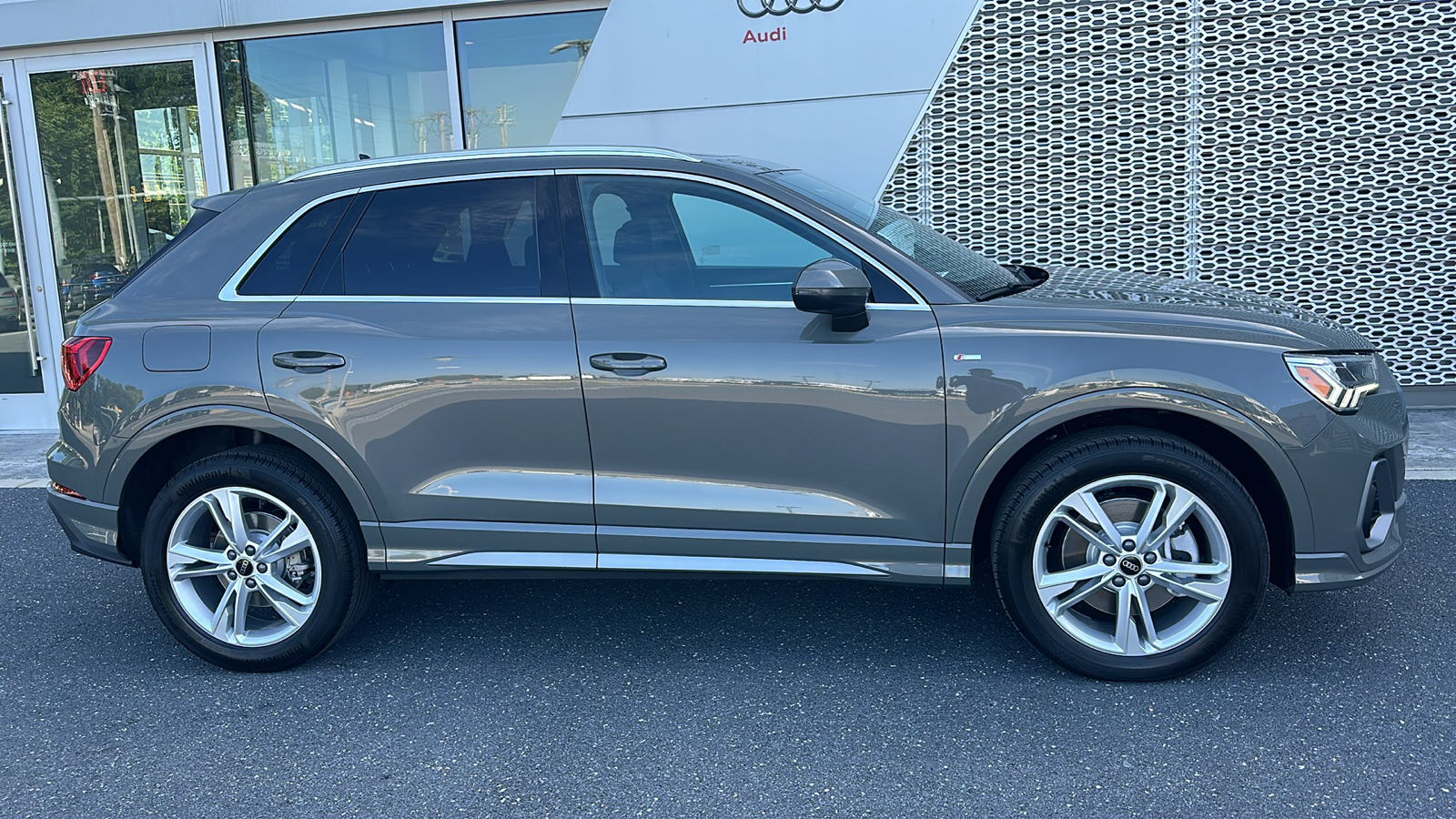 2024 Audi Q3 Premium Plus 5