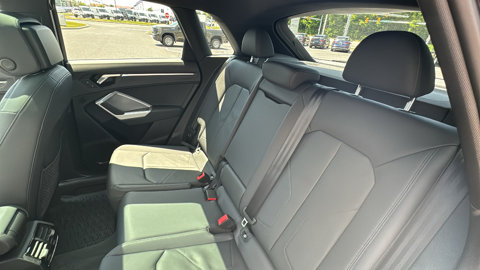 2024 Audi Q3 Premium 34