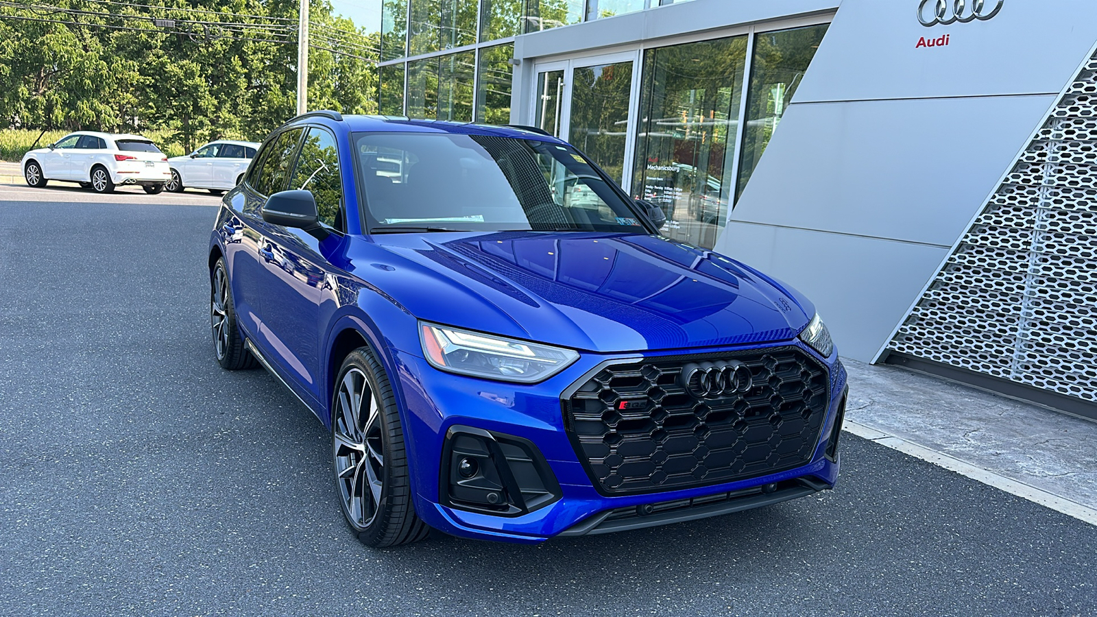 2024 Audi SQ5 Premium Plus 1