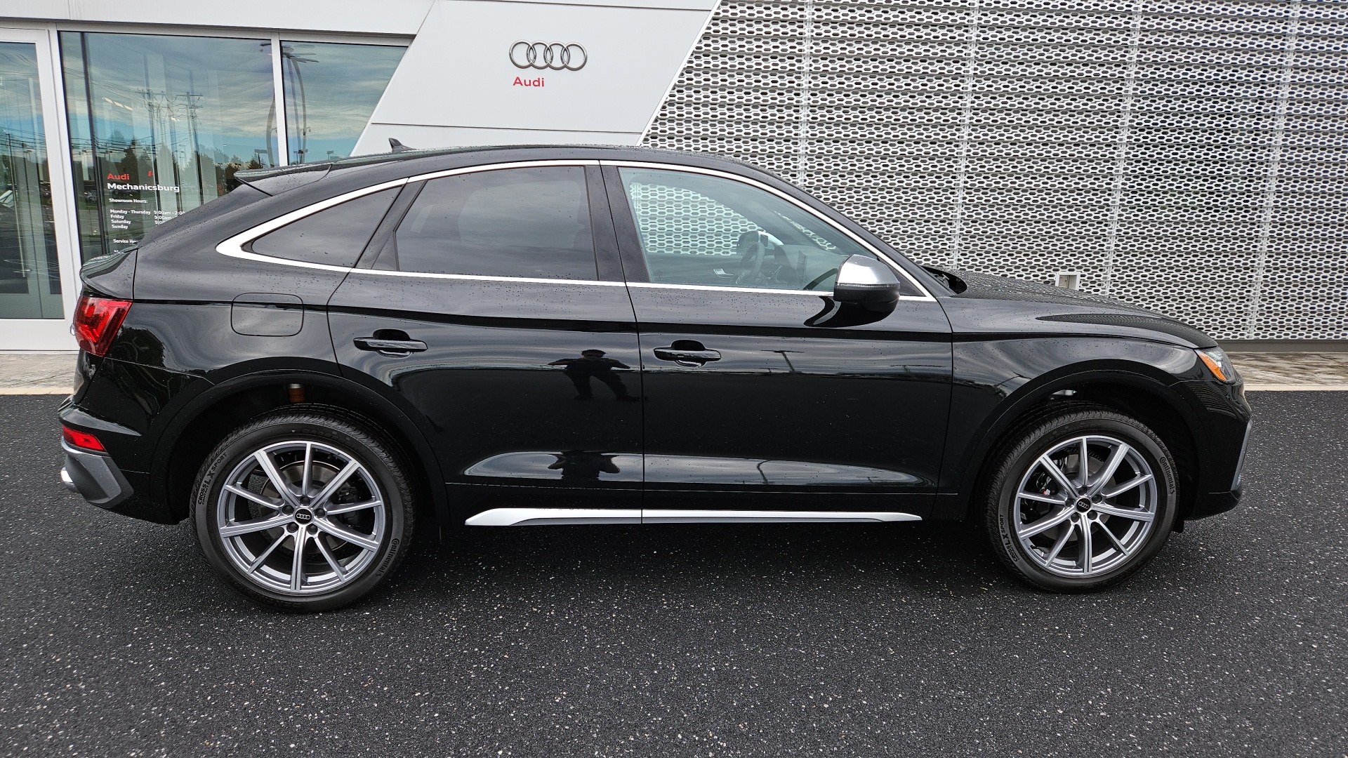 2024 Audi SQ5 Sportback Premium Plus 3