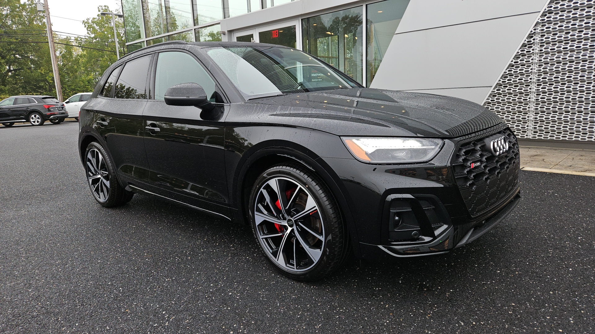 2024 Audi SQ5 Premium Plus 1