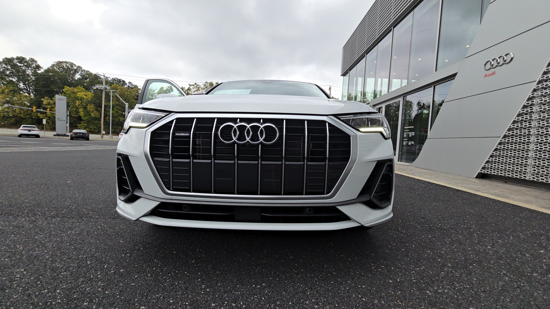 2024 Audi Q3 Premium Plus 25