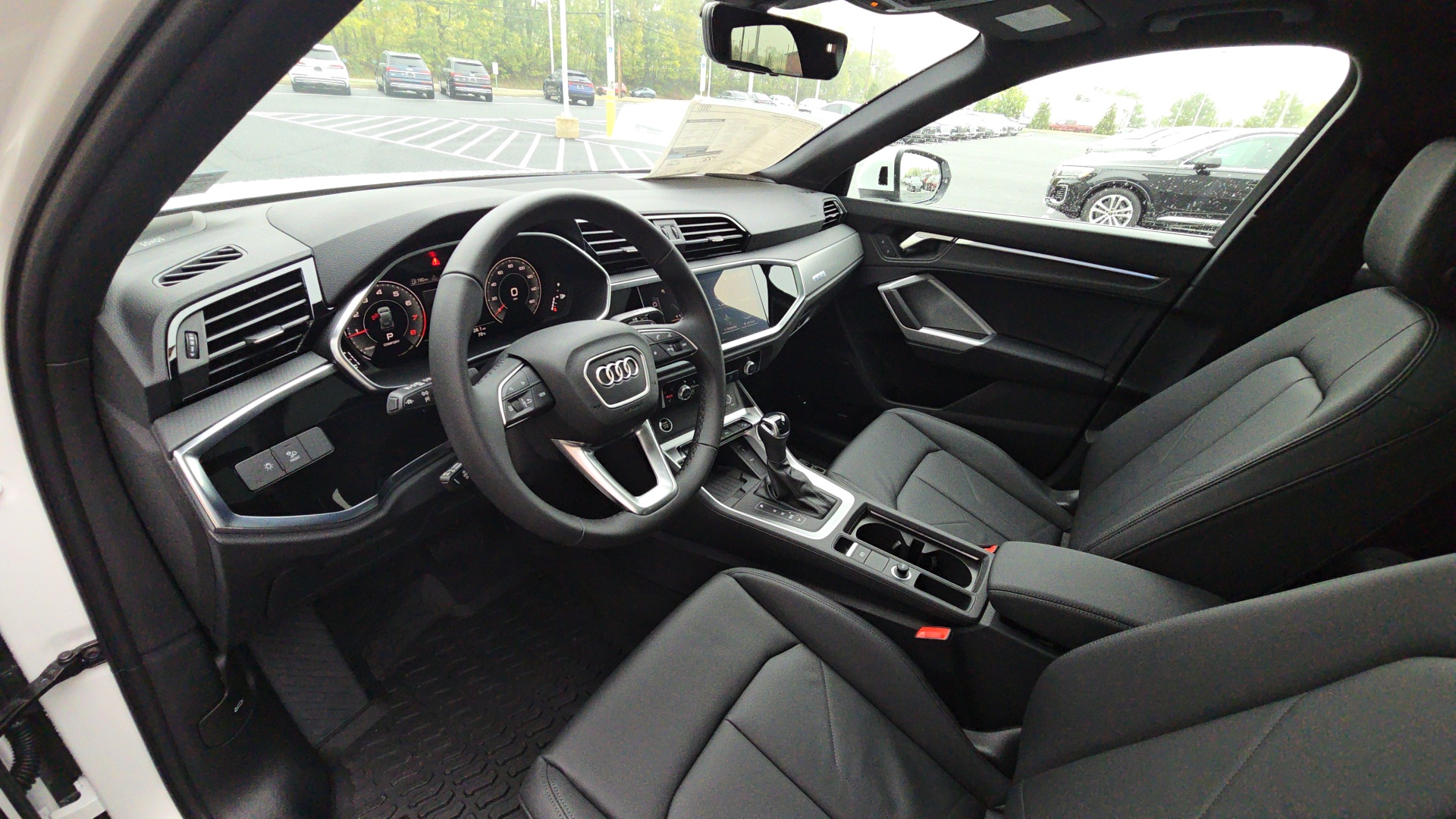 2024 Audi Q3 Premium Plus 25