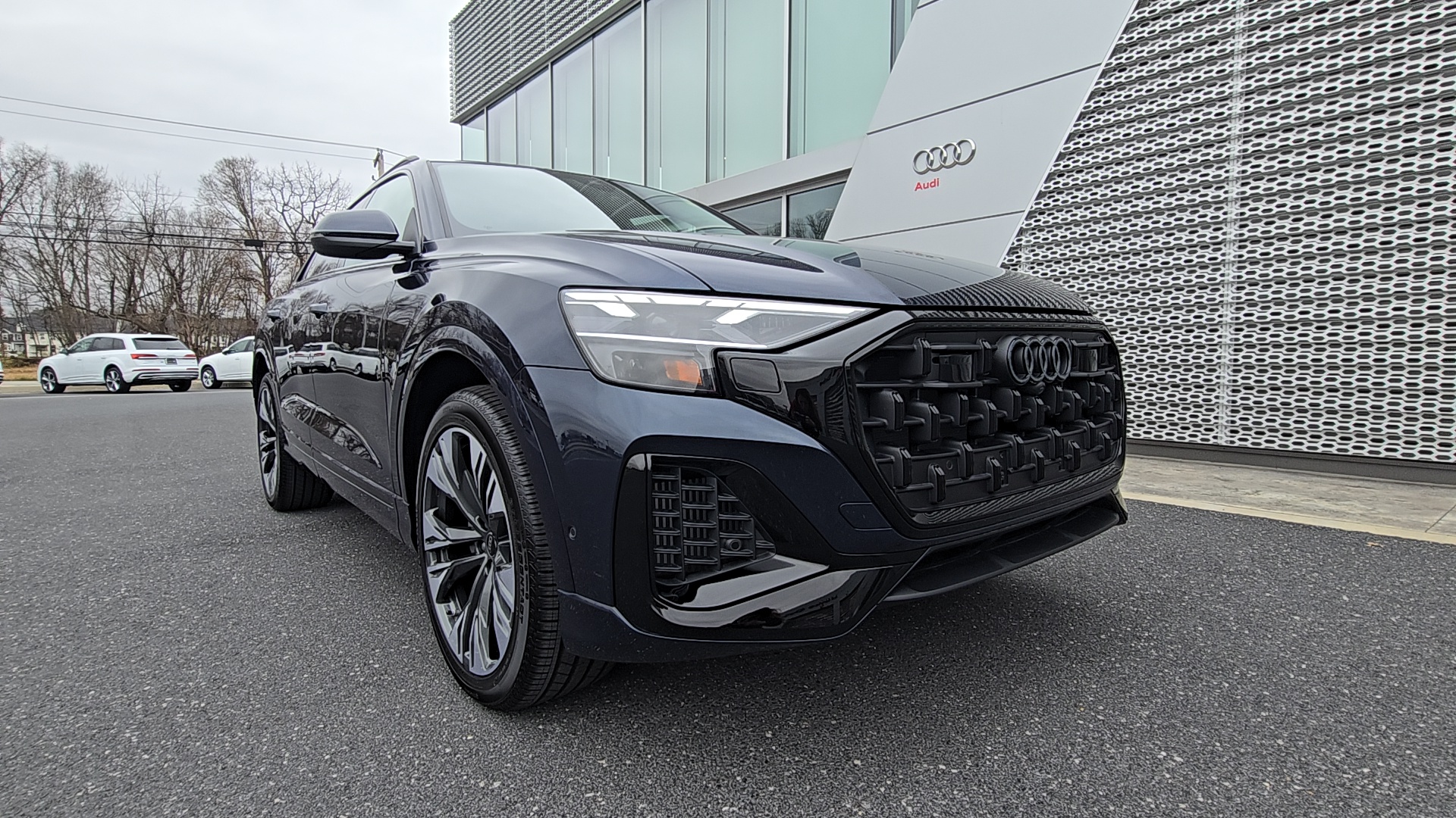 2024 Audi Q8 55 Premium Plus 1