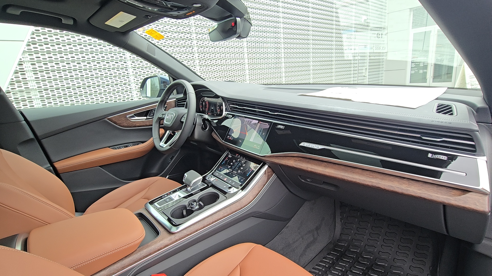 2024 Audi Q8 55 Premium Plus 8