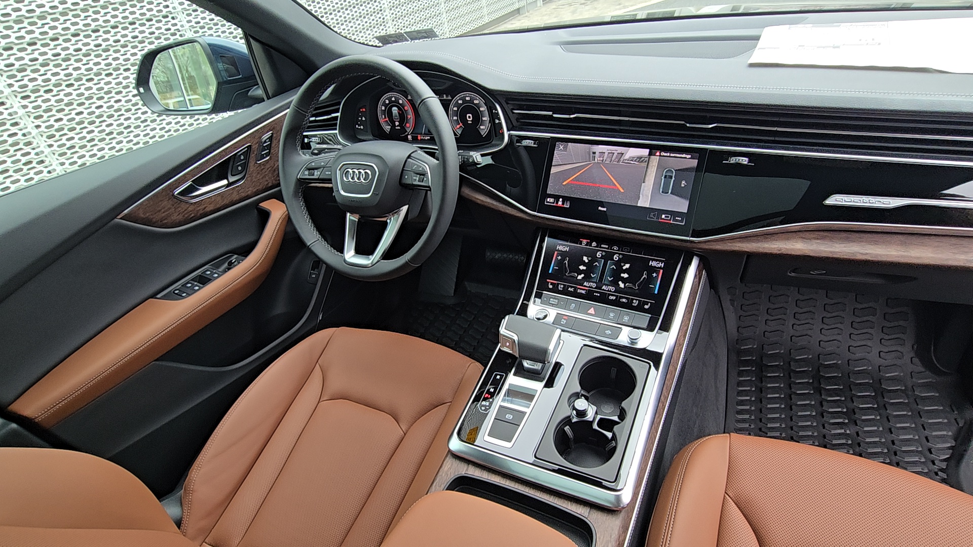 2024 Audi Q8 55 Premium Plus 12