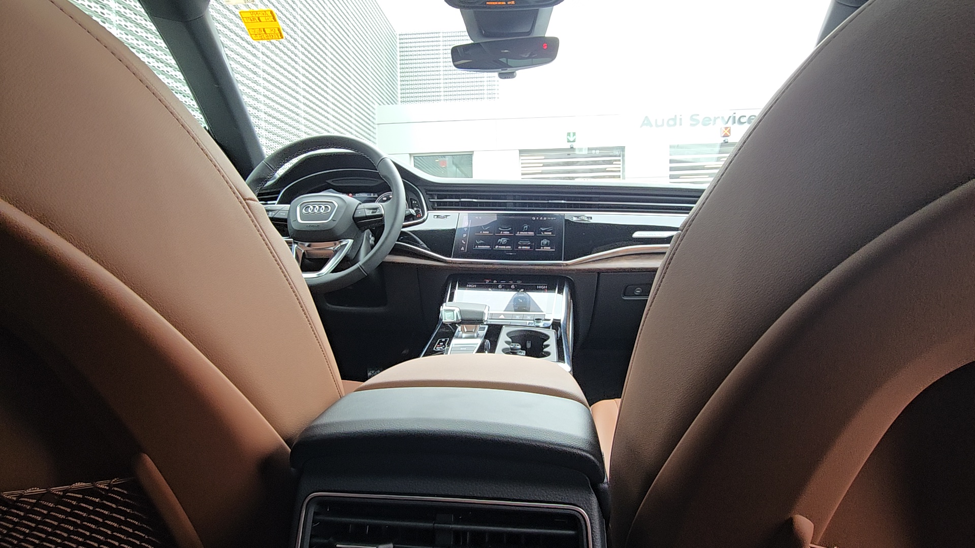 2024 Audi Q8 55 Premium Plus 18