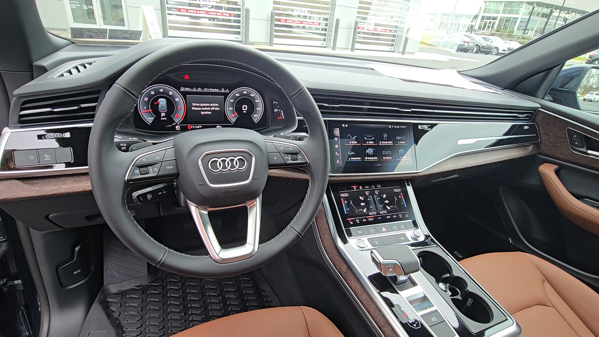 2024 Audi Q8 55 Premium Plus 36