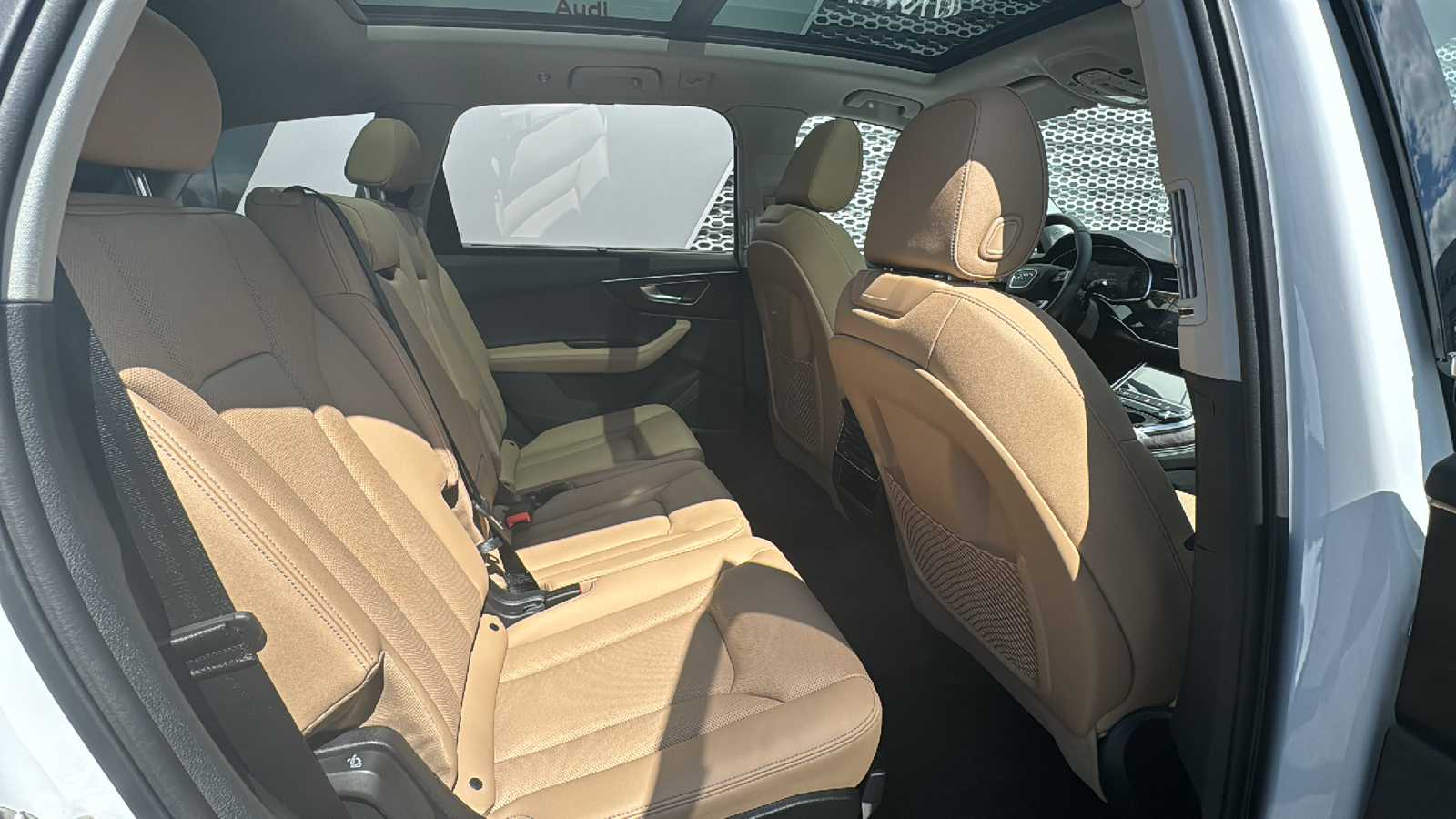 2025 Audi Q7 45 Premium Plus 18