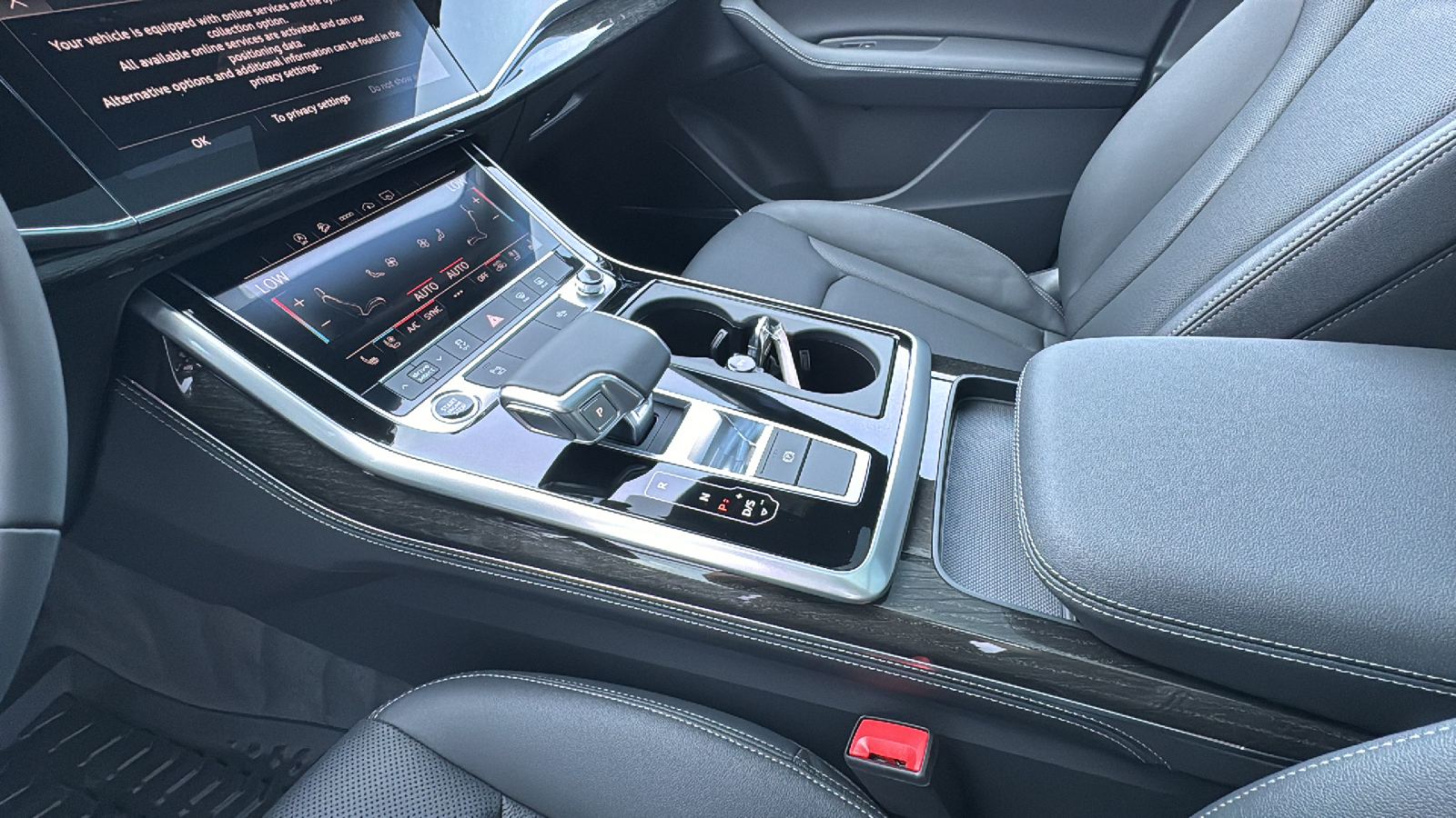 2025 Audi Q7 55 Premium Plus 42