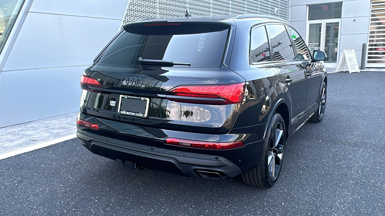 2025 Audi Q7 55 Premium Plus 18