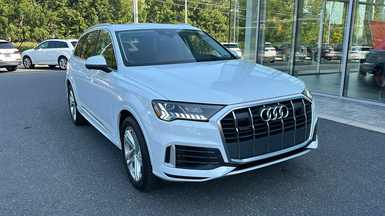 2022 Audi Q7 55 Prestige 1