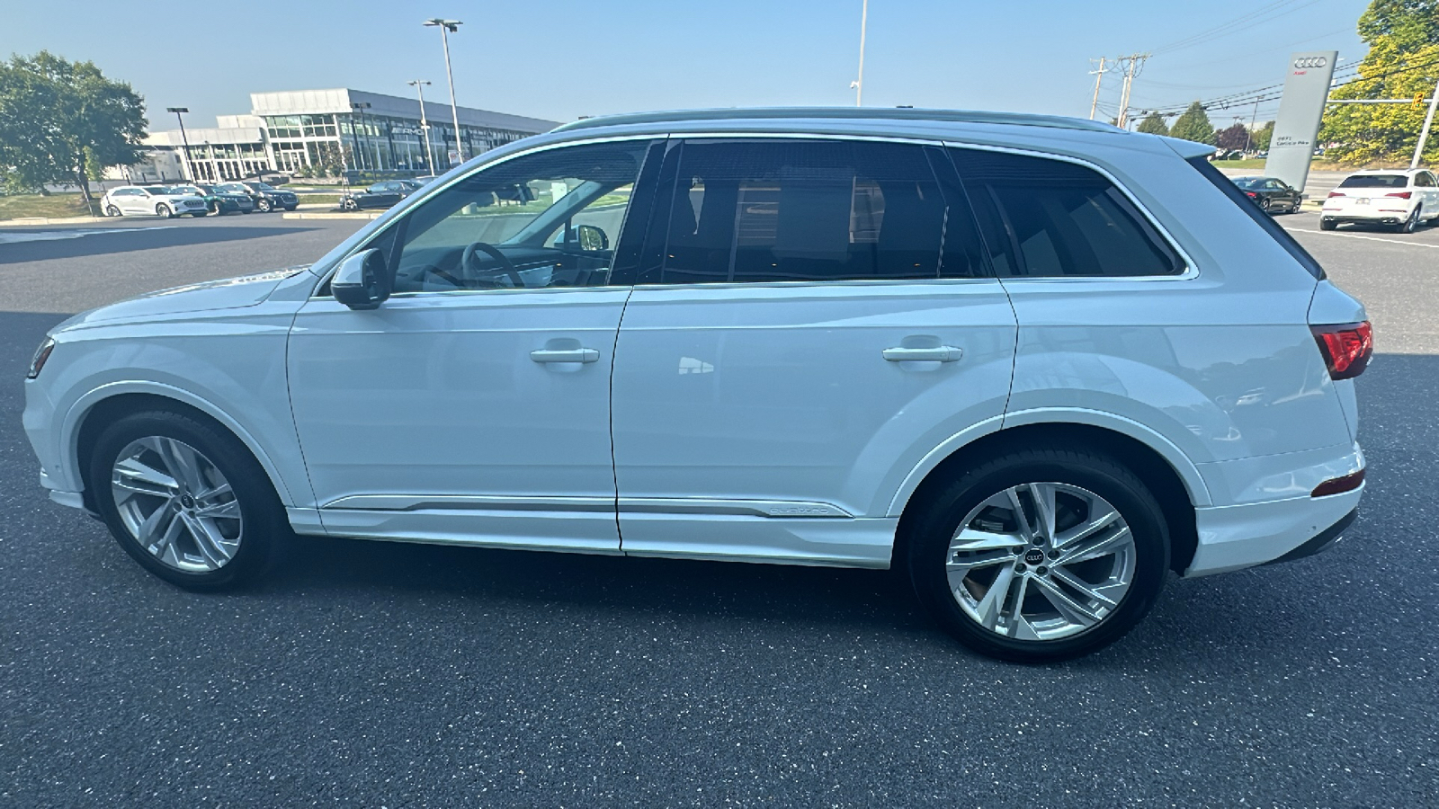 2022 Audi Q7 55 Prestige 31