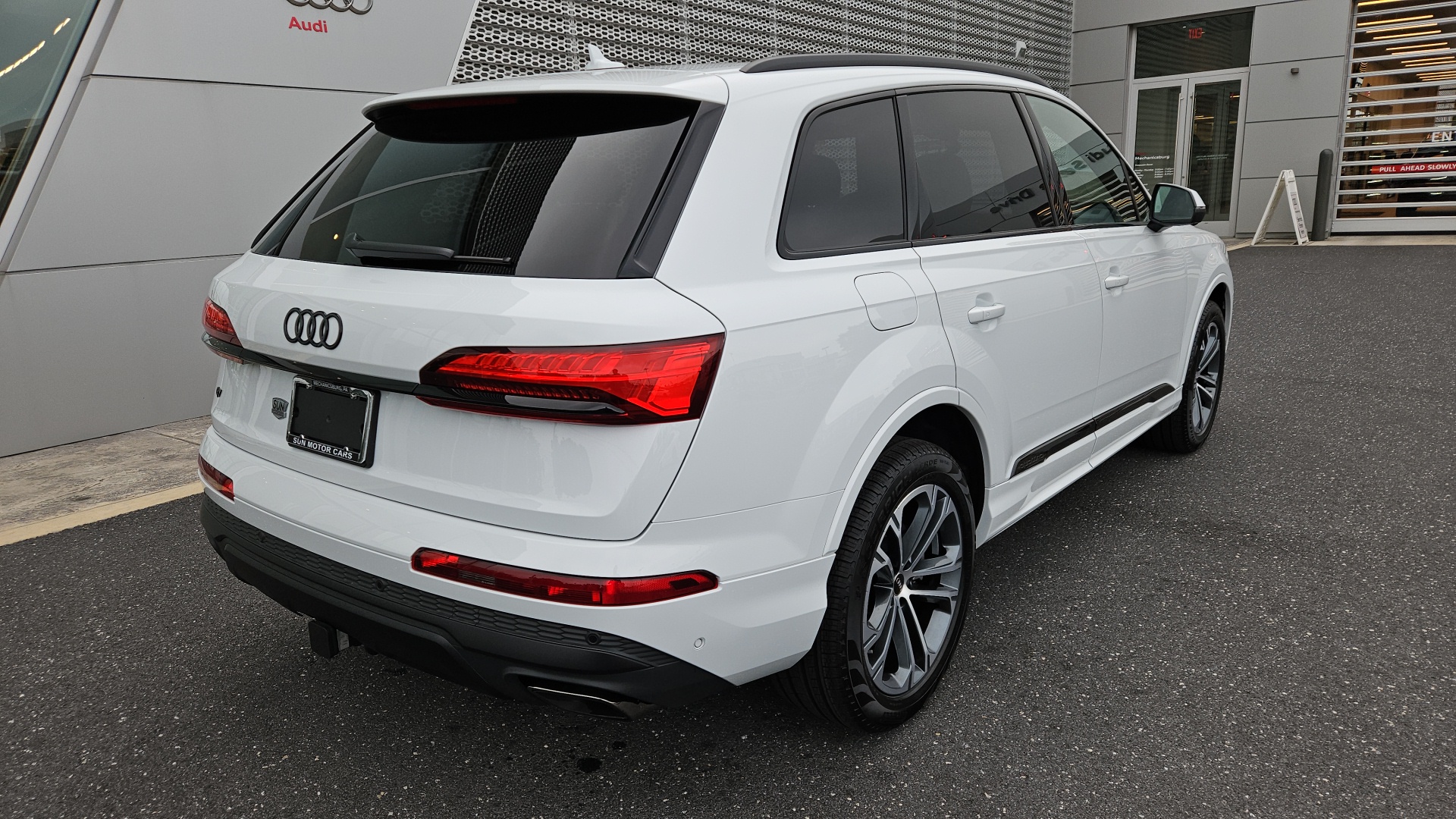 2025 Audi Q7 45 Premium Plus 5