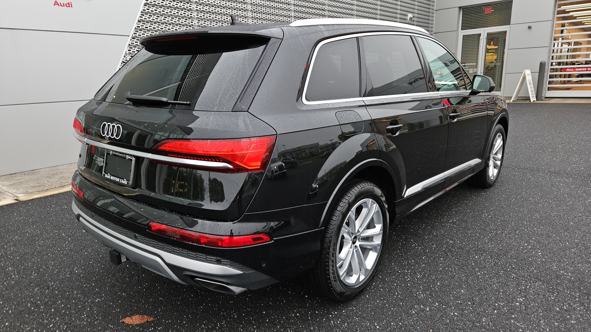 2025 Audi Q7 55 Premium Plus 5