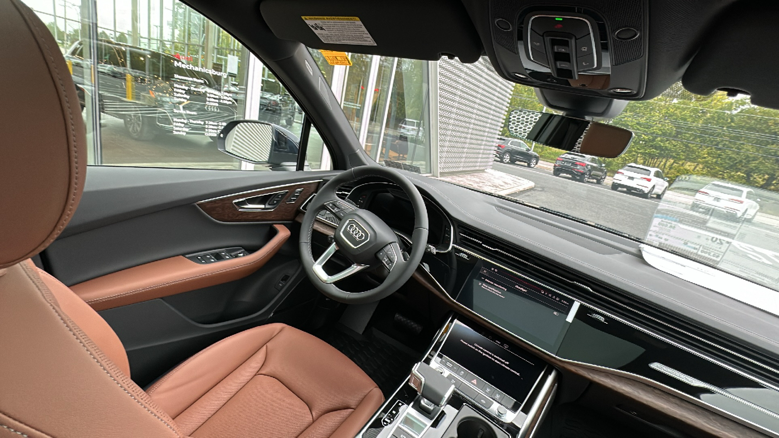 2025 Audi Q7 55 Premium Plus 14