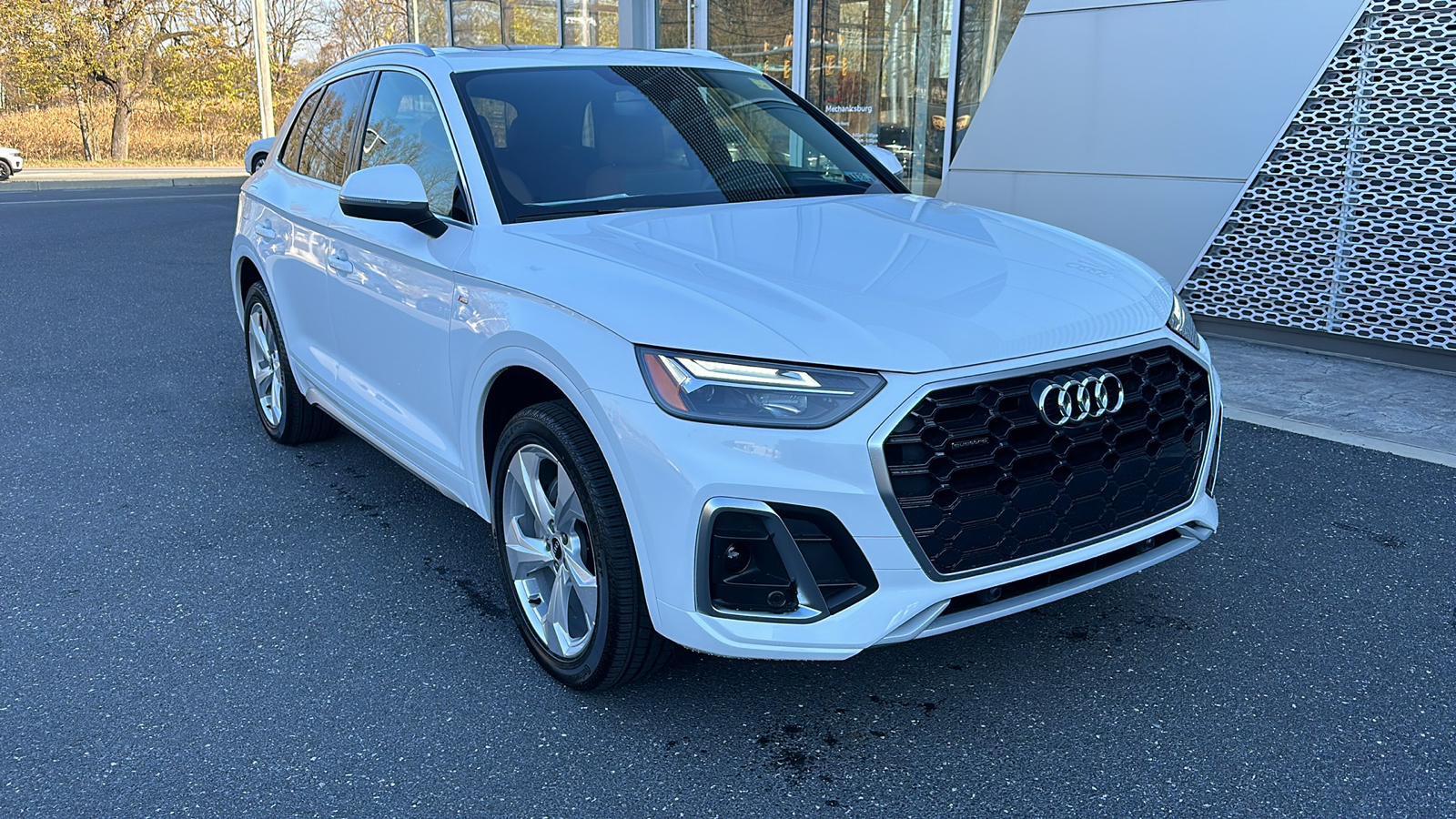 2025 Audi Q5 45 S line Premium Plus 1