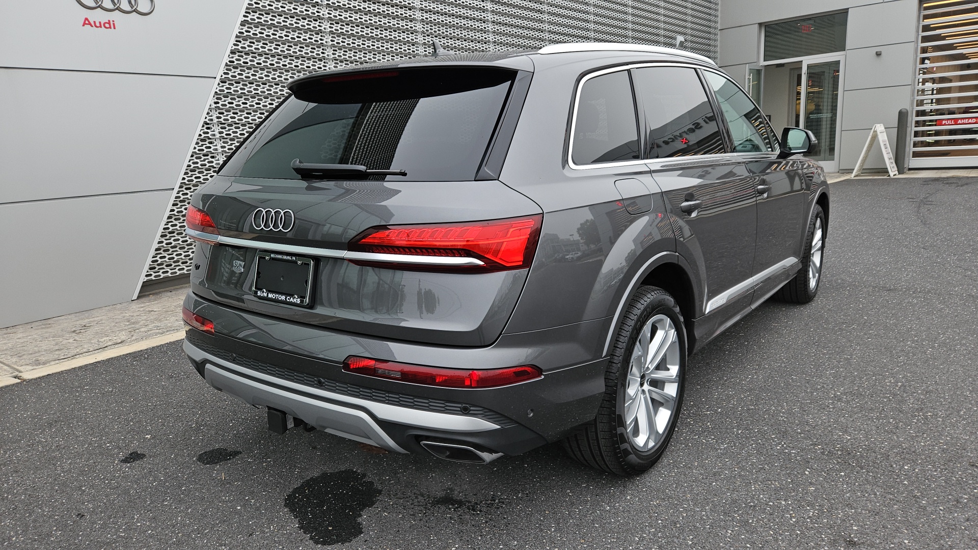 2025 Audi Q7 55 Premium Plus 5