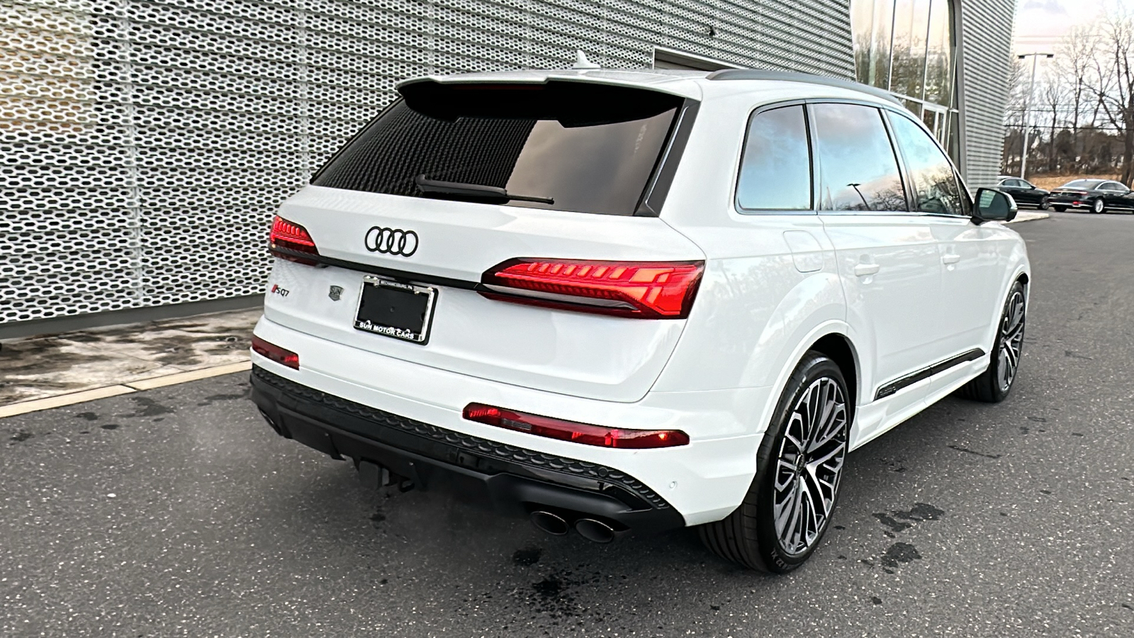 2025 Audi SQ7 Premium Plus 18