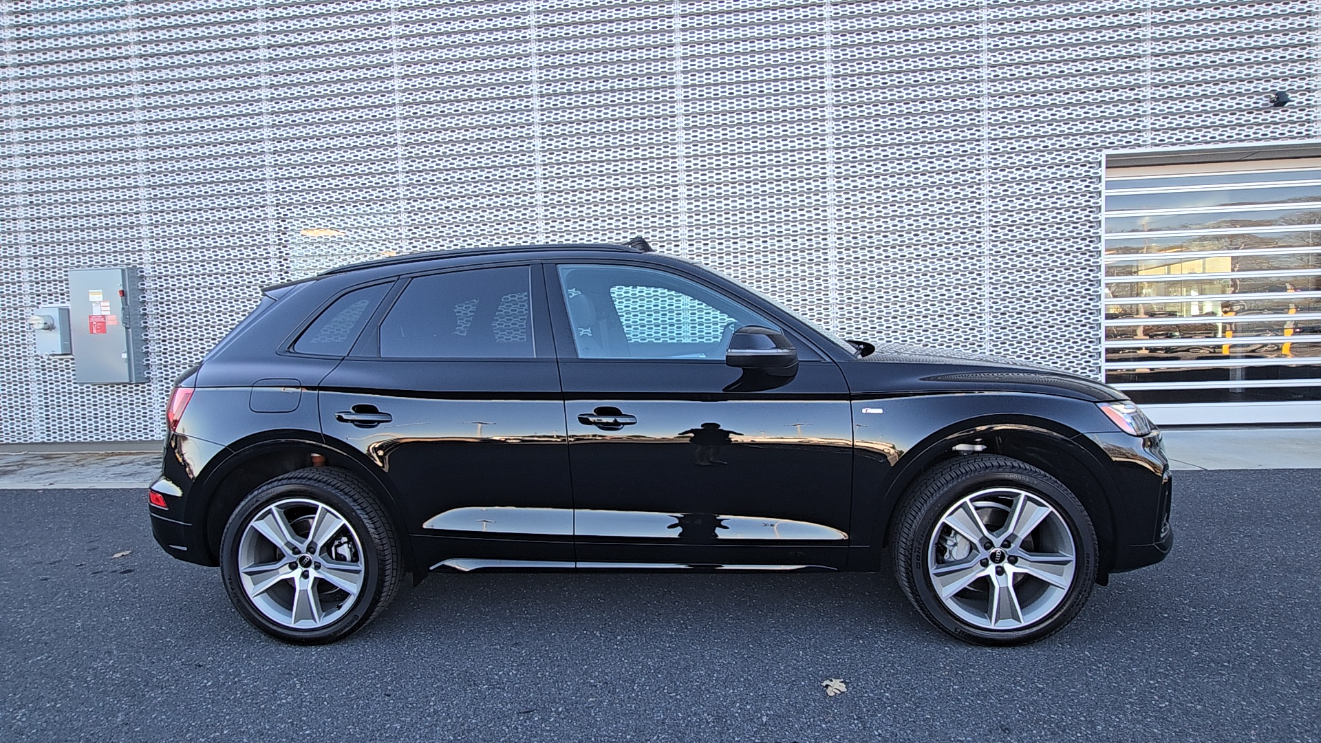 2025 Audi Q5 45 S line Premium 3