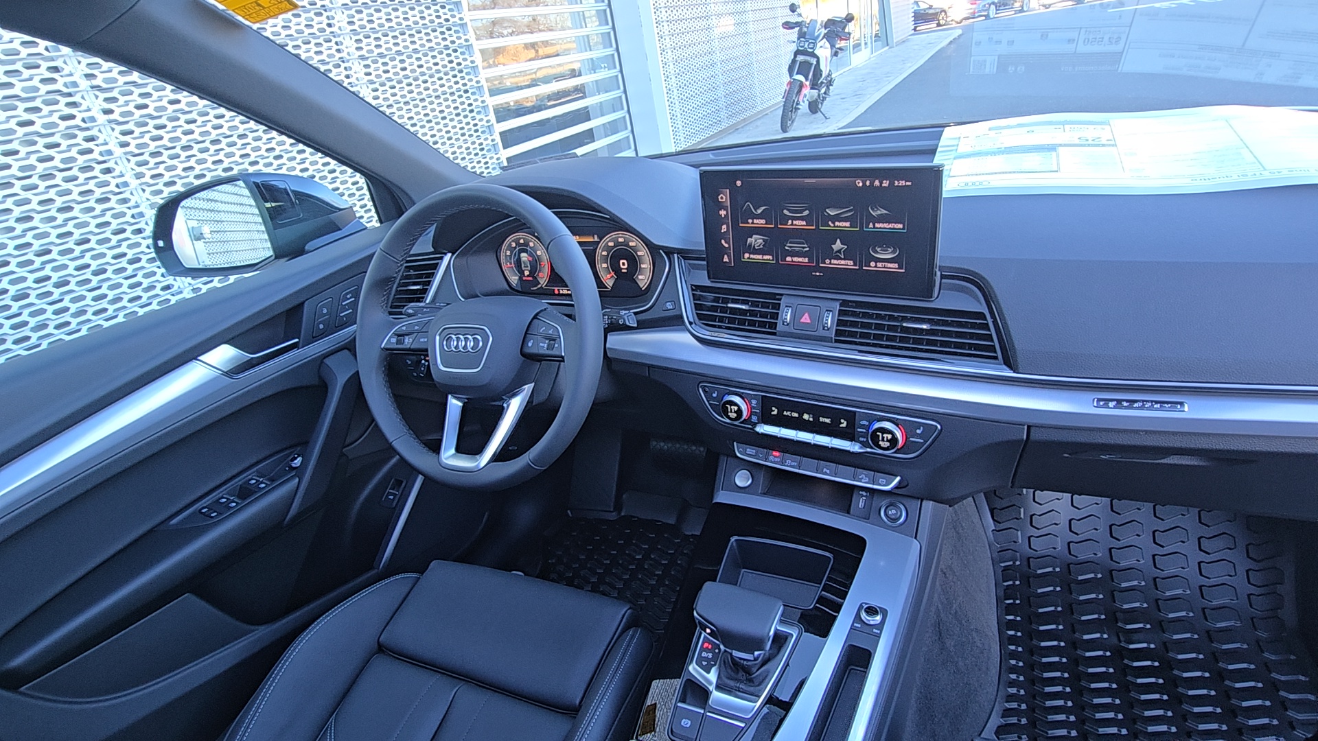 2025 Audi Q5 45 S line Premium 7