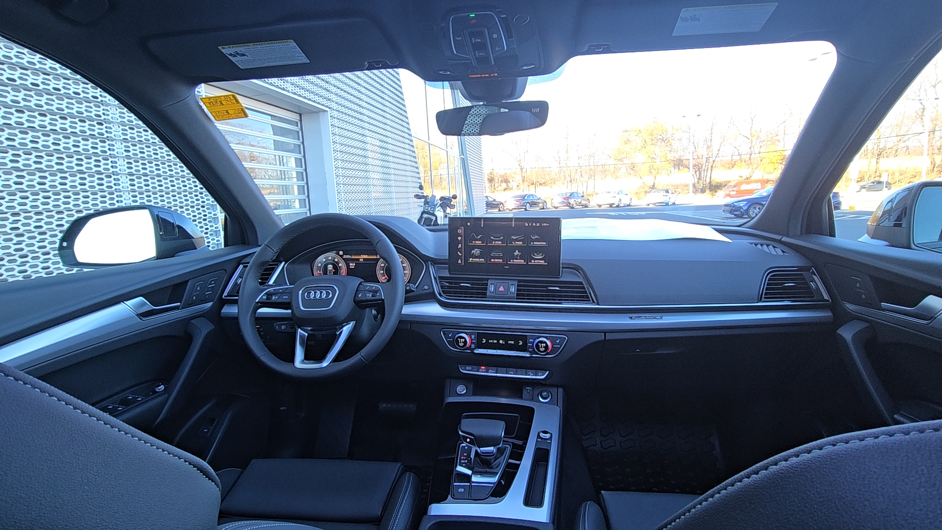 2025 Audi Q5 45 S line Premium 14