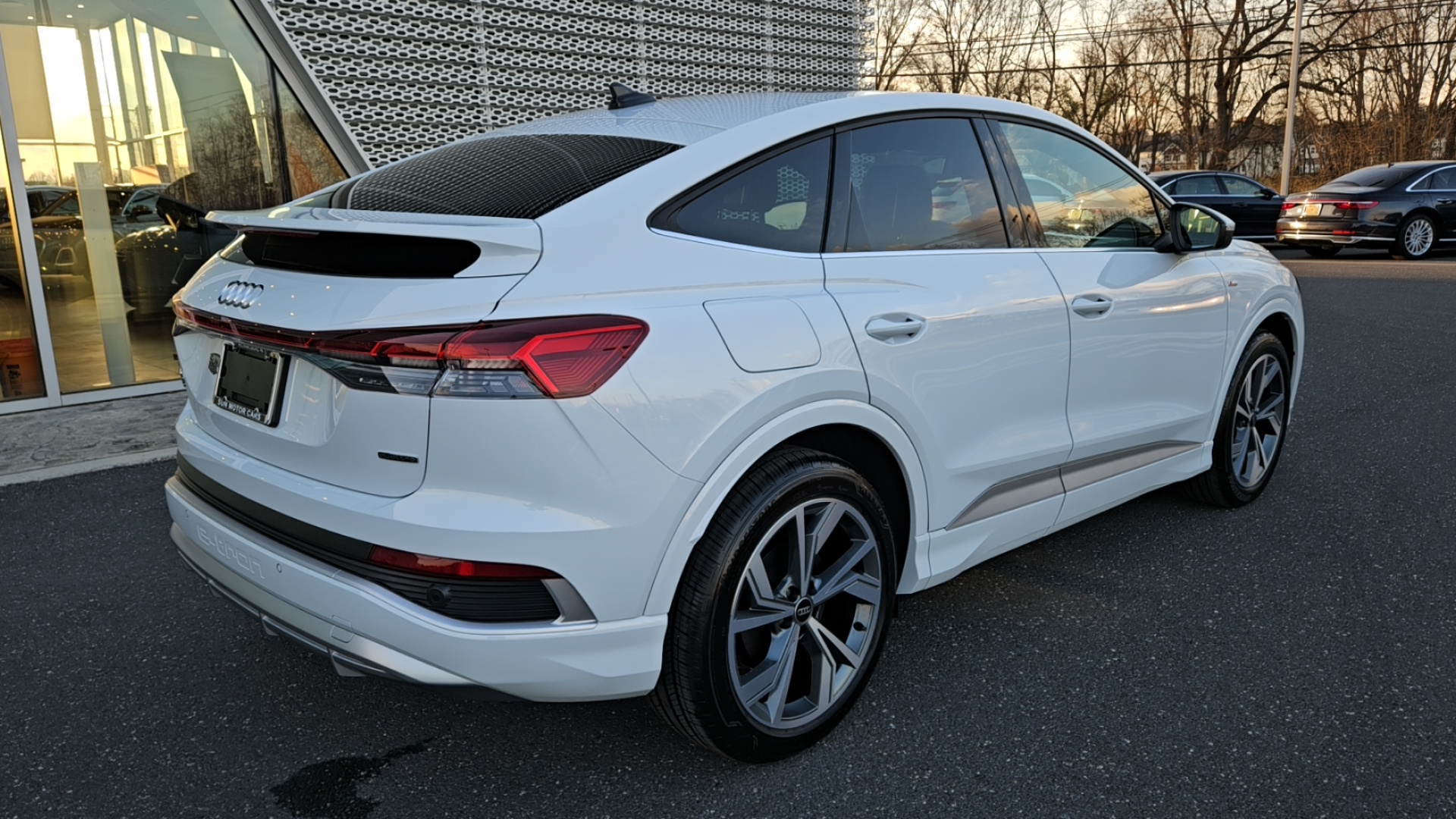 2025 Audi Q4 e-tron Premium Plus 5