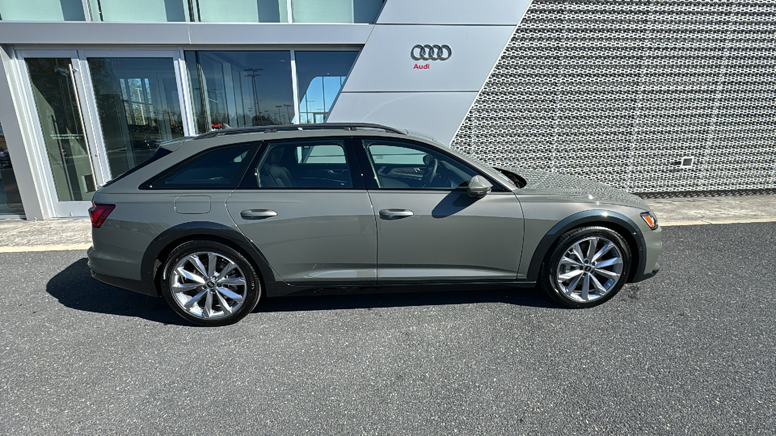 2025 Audi A6 allroad Premium Plus 3