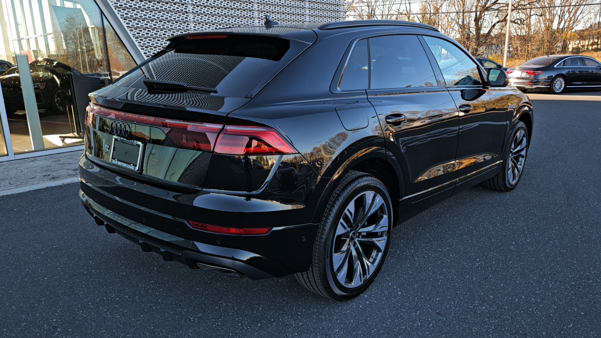 2025 Audi Q8 55 Premium Plus 5