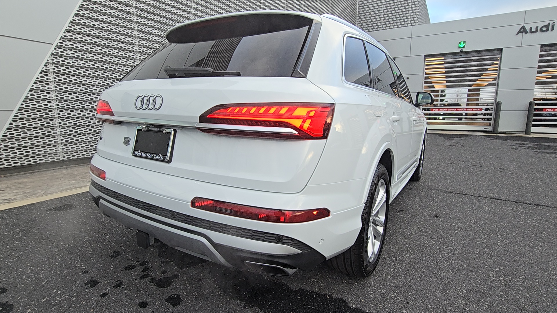 2025 Audi Q7 55 Premium Plus 14