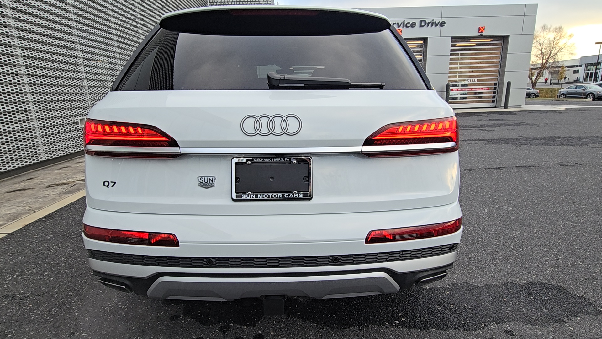 2025 Audi Q7 55 Premium Plus 15