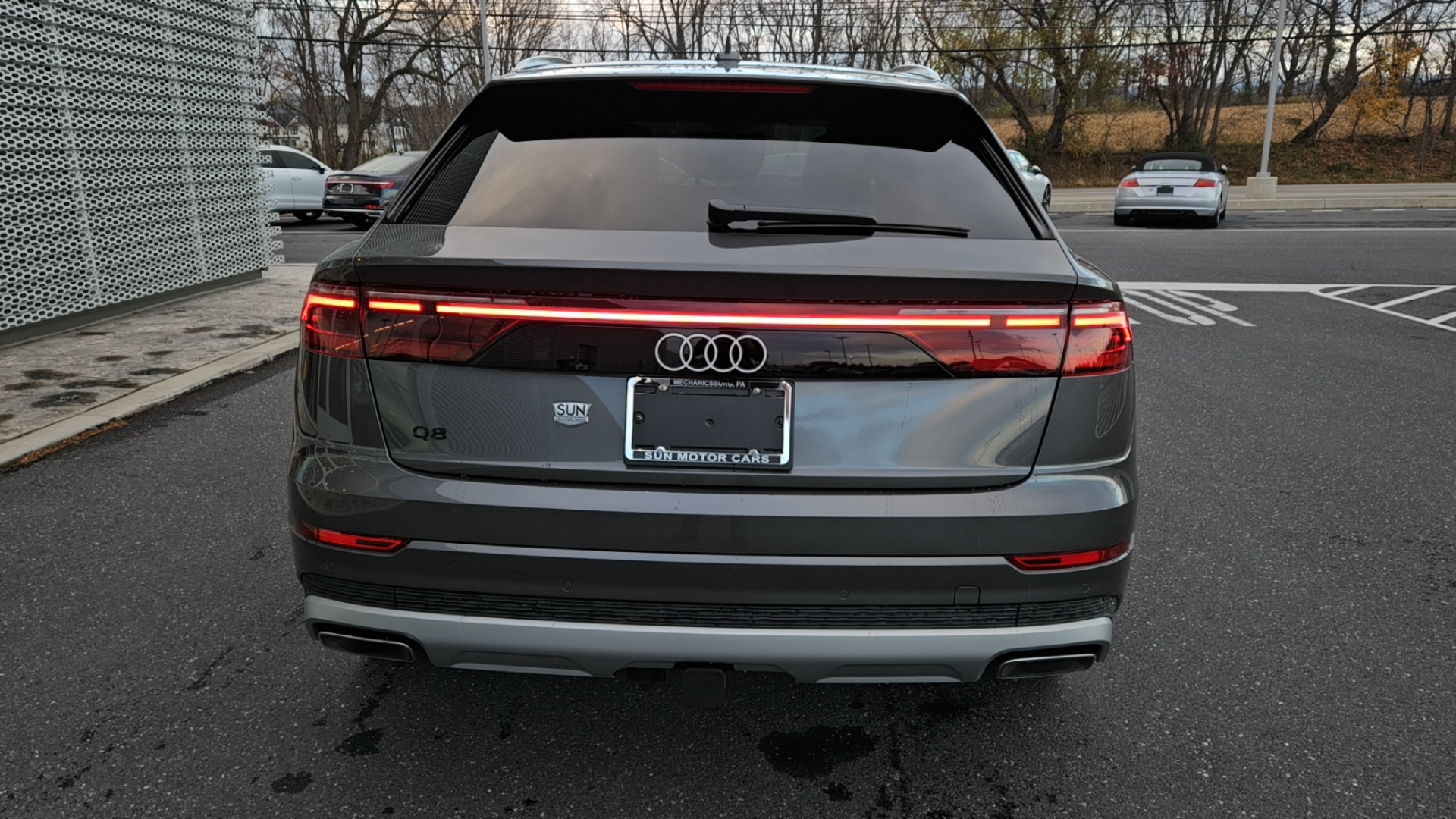 2025 Audi Q8 55 Prestige 6