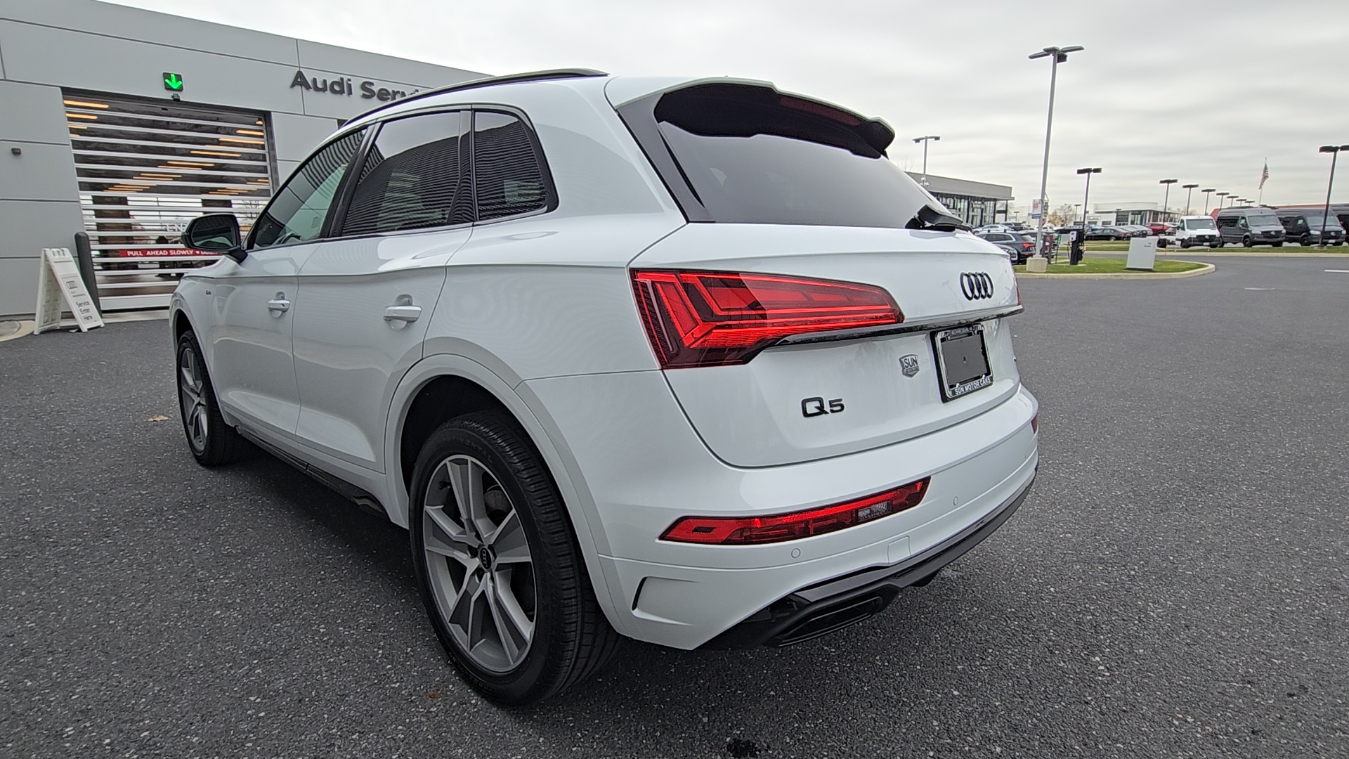 2025 Audi Q5 45 S line Premium 23