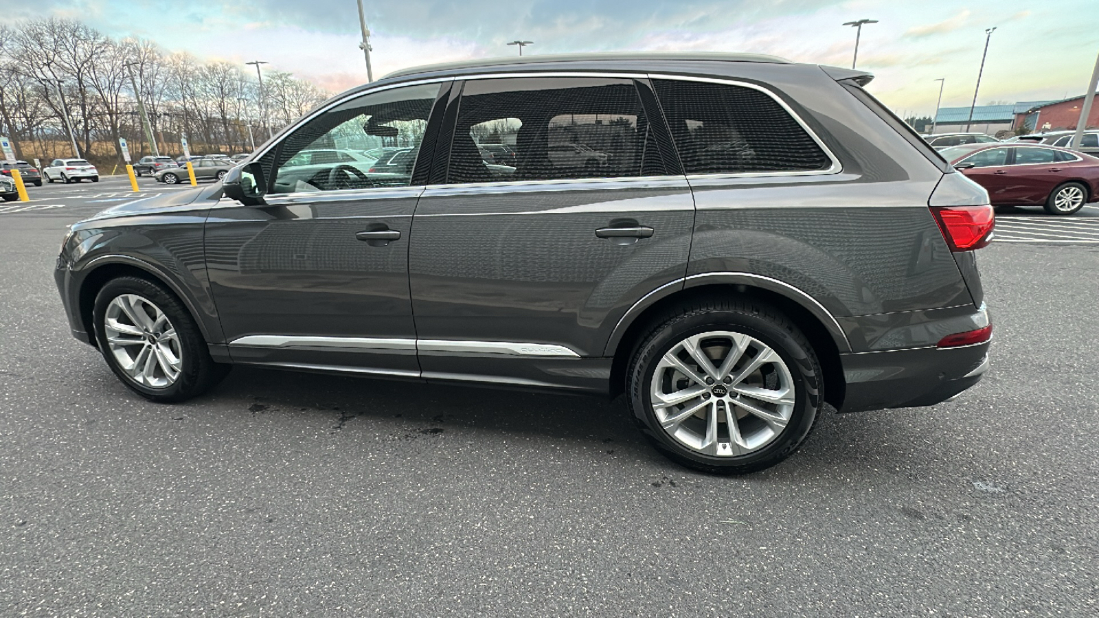 2025 Audi Q7 55 Prestige 27