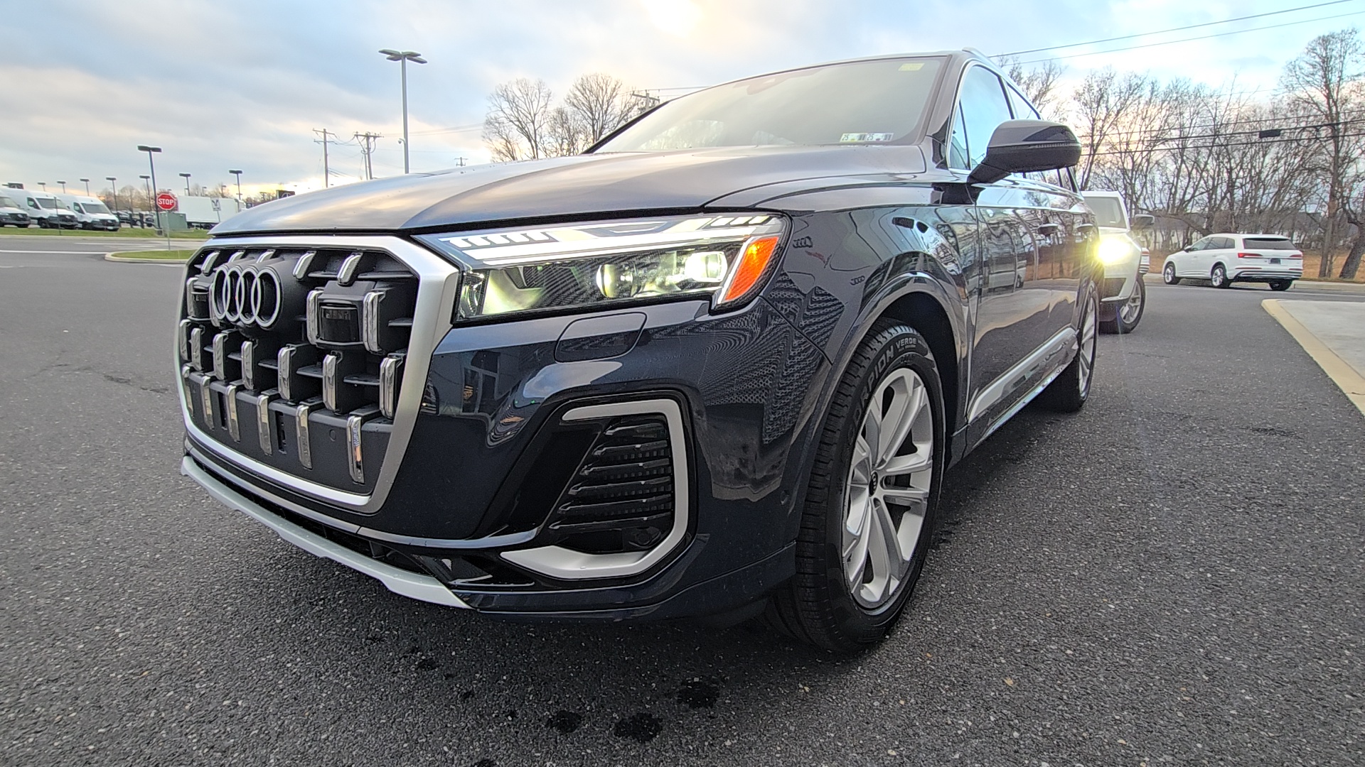 2025 Audi Q7 55 Prestige 43