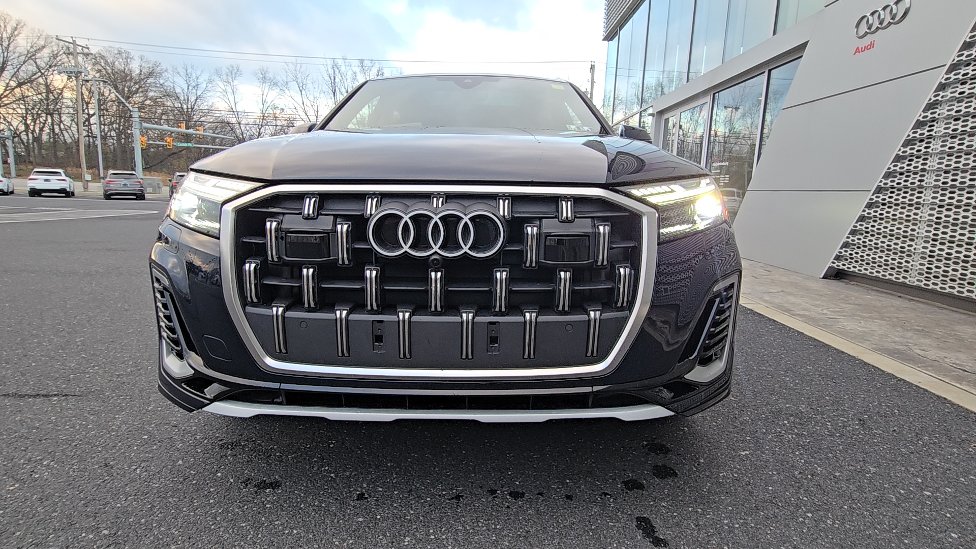 2025 Audi Q7 55 Prestige 44