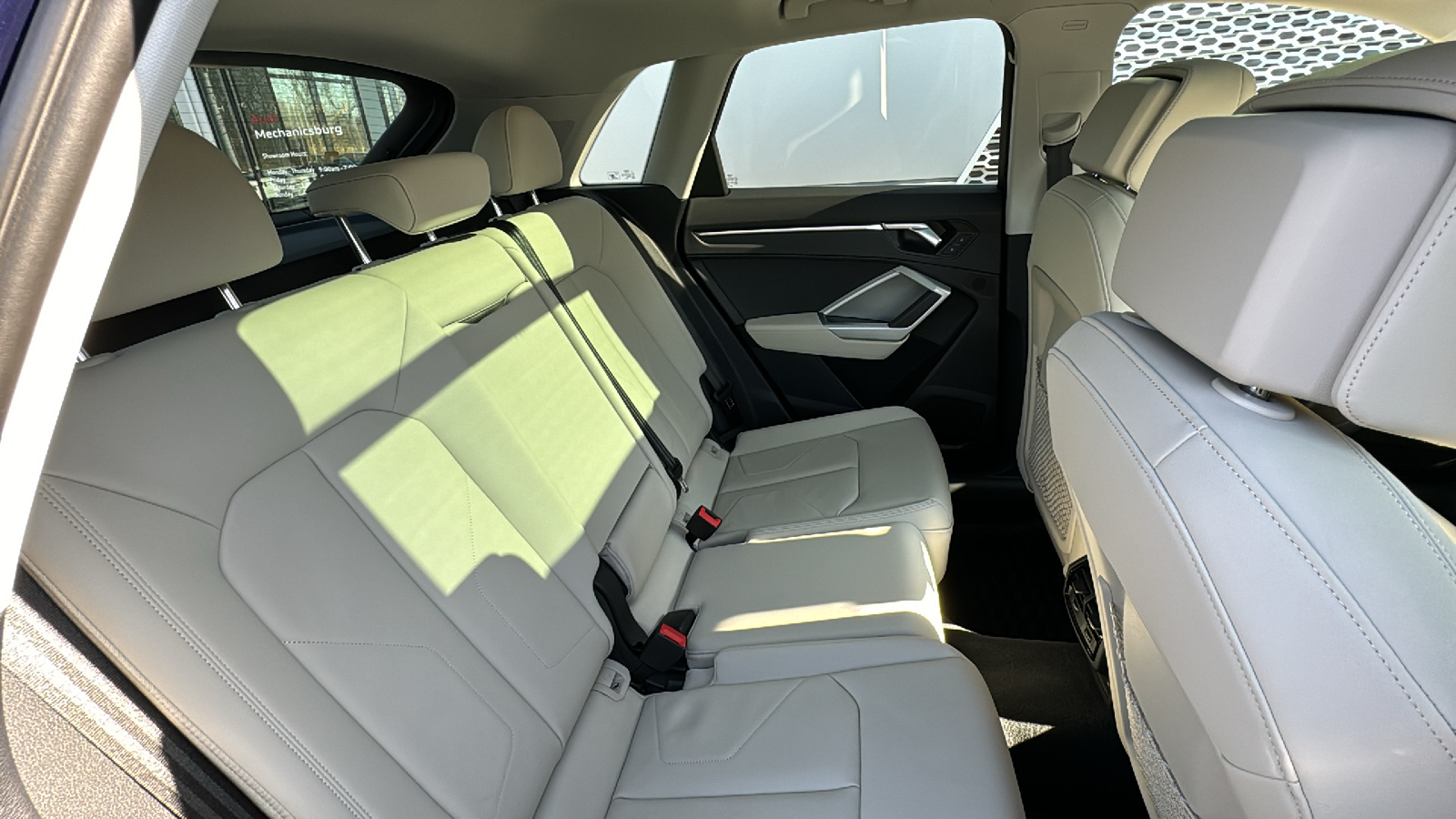 2021 Audi Q3 Premium 26