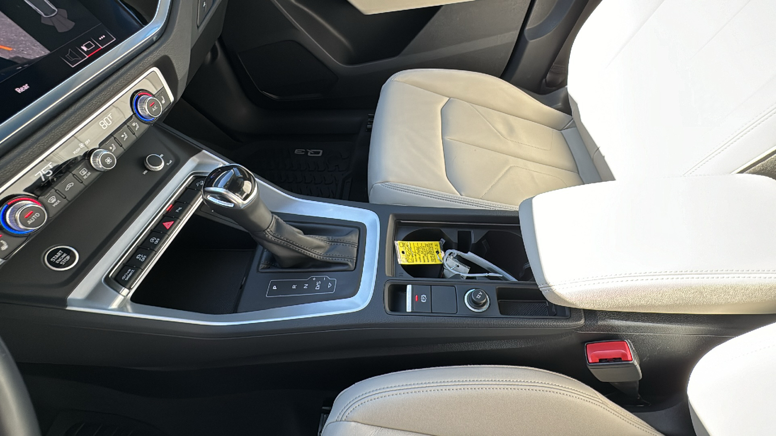 2021 Audi Q3 Premium 44